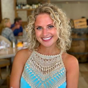 Meet your Posher, Sabrina